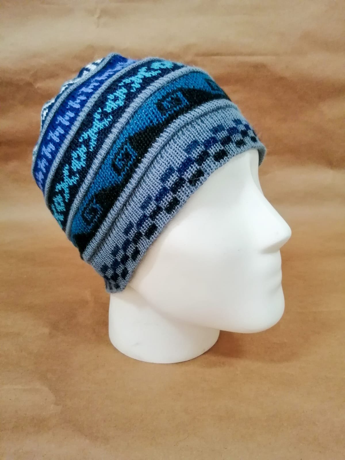 Spiral Reversible Alpaca Hat - 5 Pack
