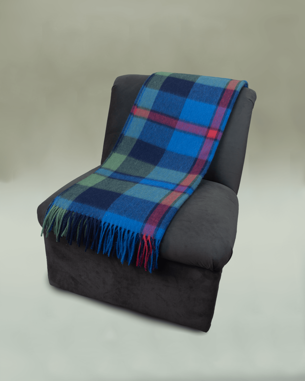 Alpaca Plaid Throw - 3 Pack - Image 7