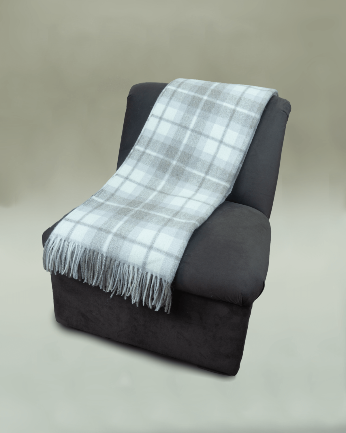 Alpaca Plaid Throw - 3 Pack - Image 2