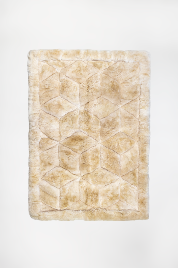 ALPACA FUR SKIN RUG 2'x 3'