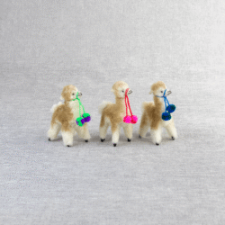 50-mini-vicunas-brown-and-white