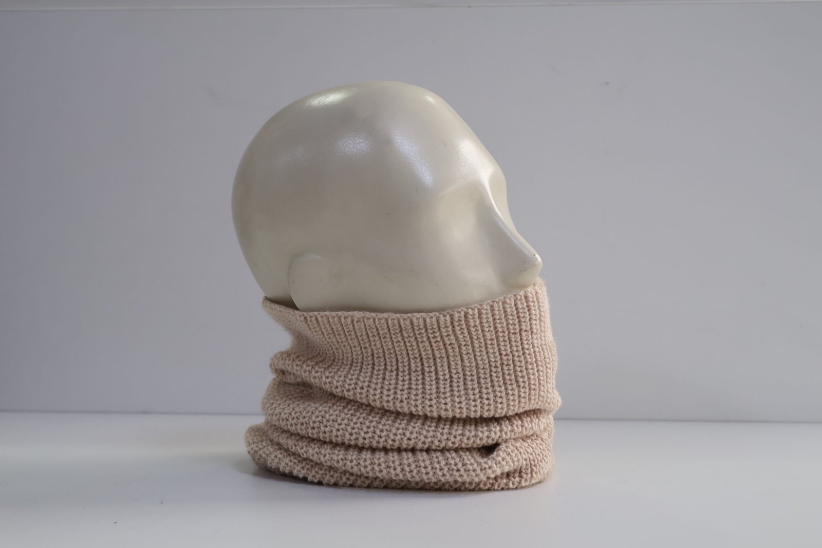 ALPACA SOLID NECKWARMER - Image 4
