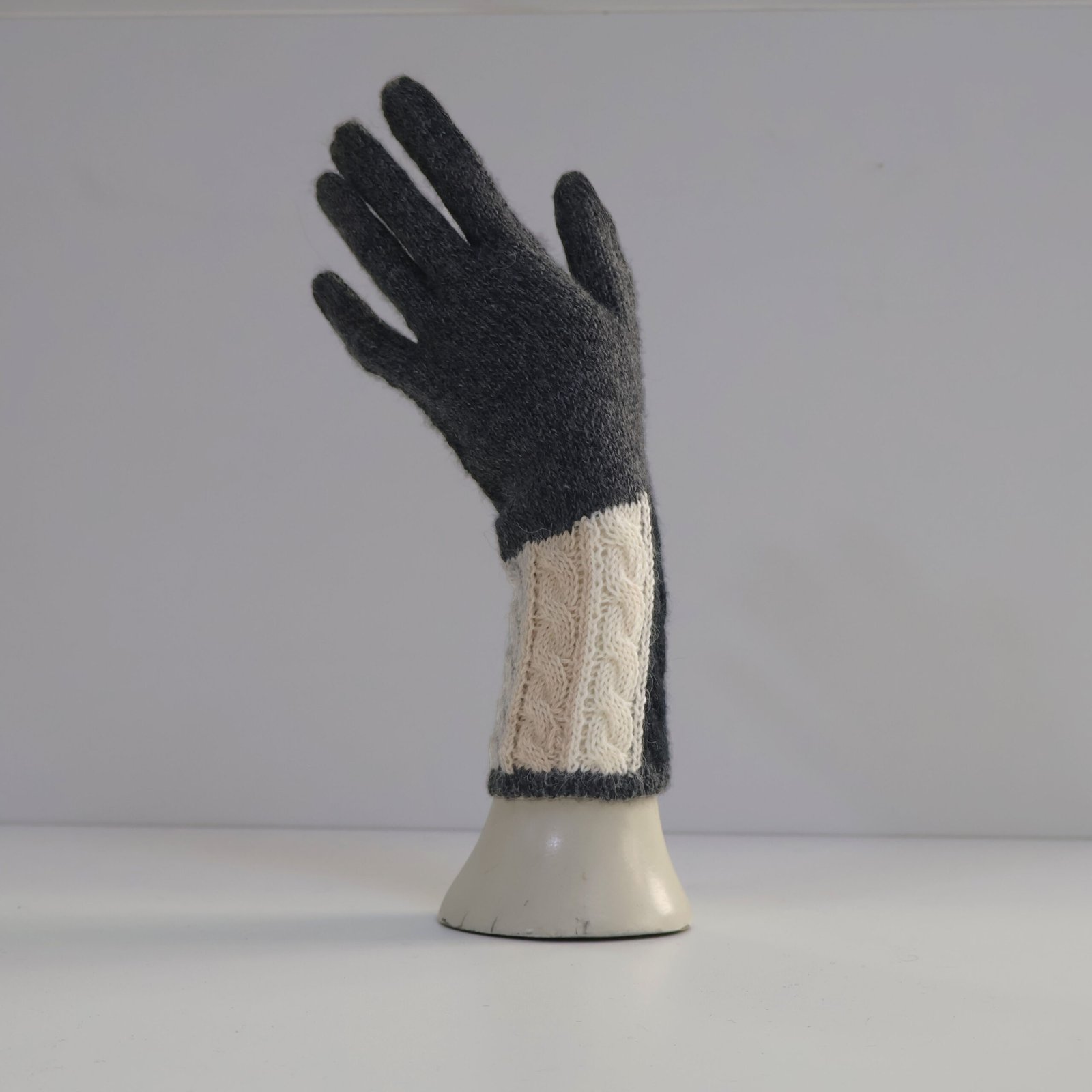 SOLID LONG GLOVES WITH BRAIDS-5 PACK